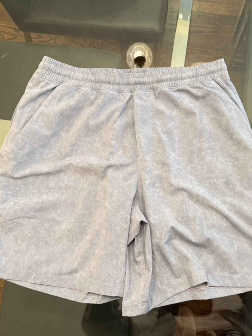 Lululemon Mens Shorts (Size L)